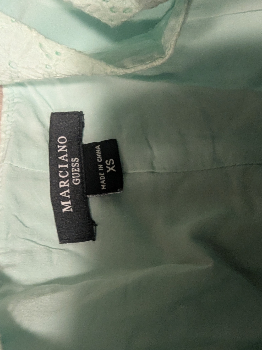 Marciano Mint green eyelet peplum top with belt - Picture 5 of 8